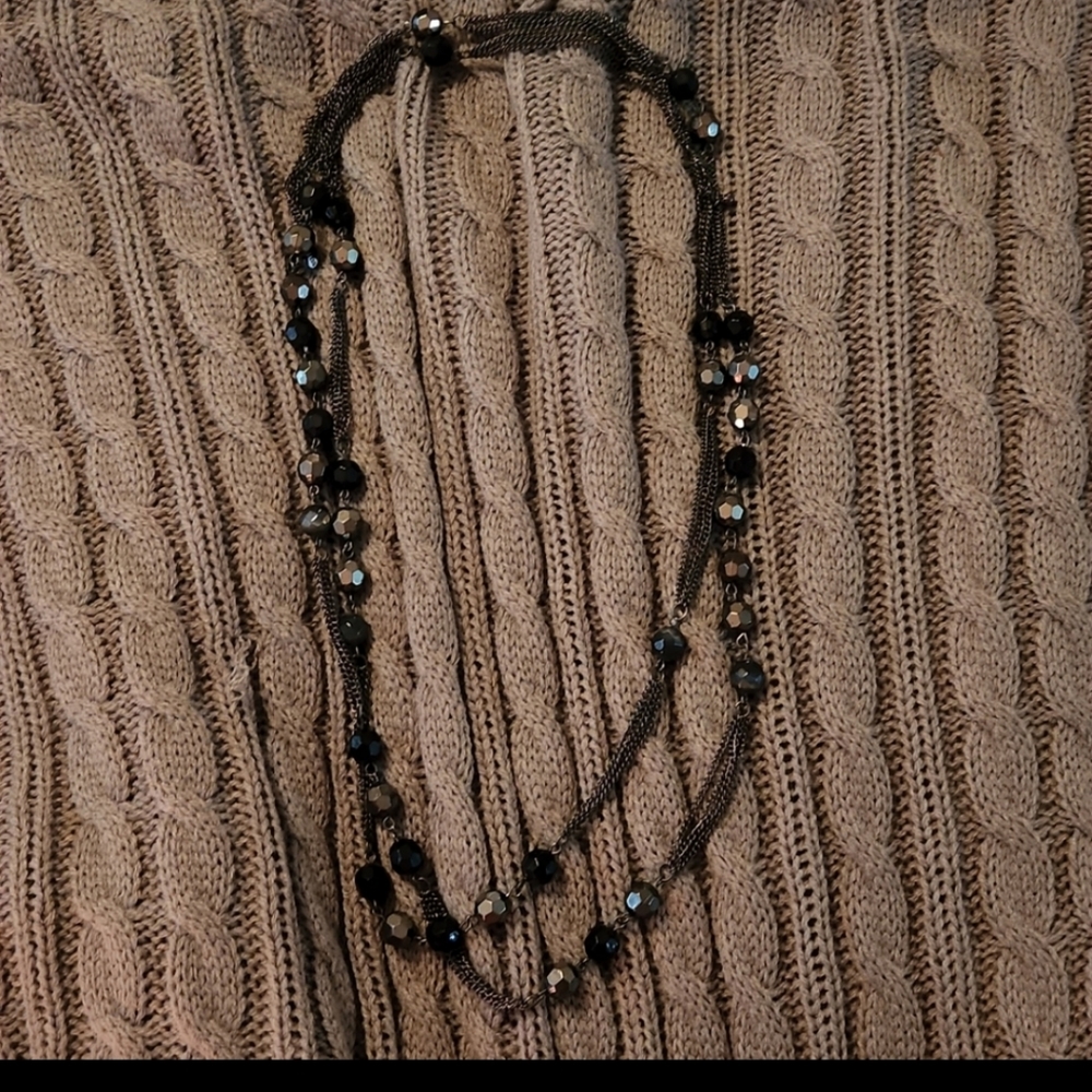 Pretty Black Beaded Necklace